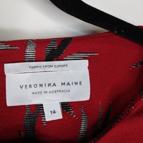 Veronika Maine Bell Sleeve Round Neck Red Top Size 14 - Picture 5 of 9